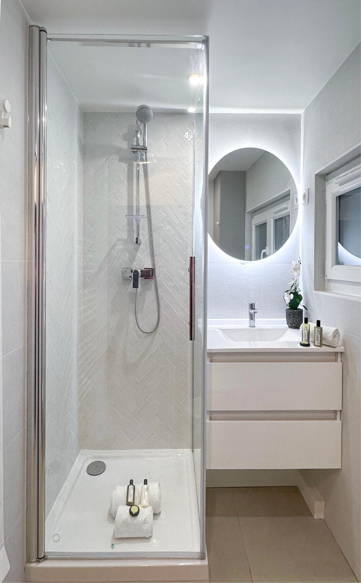 Brand New Near La Madeleine ! Apartment Paris